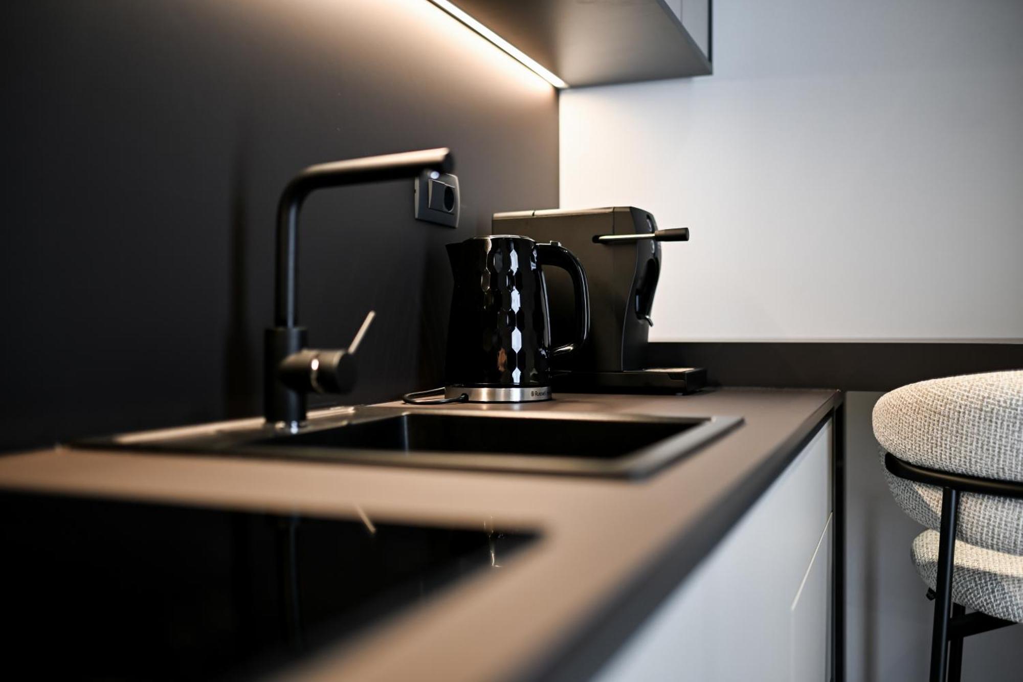 Three Pearls Deluxe Rooms & Studios Zadar Exterior foto