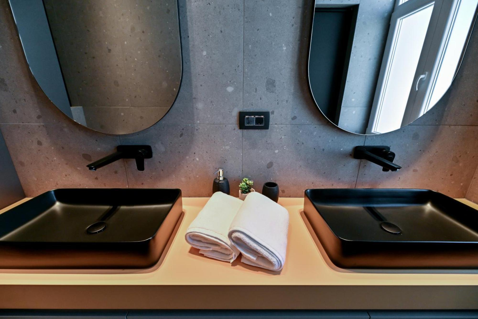Three Pearls Deluxe Rooms & Studios Zadar Exterior foto