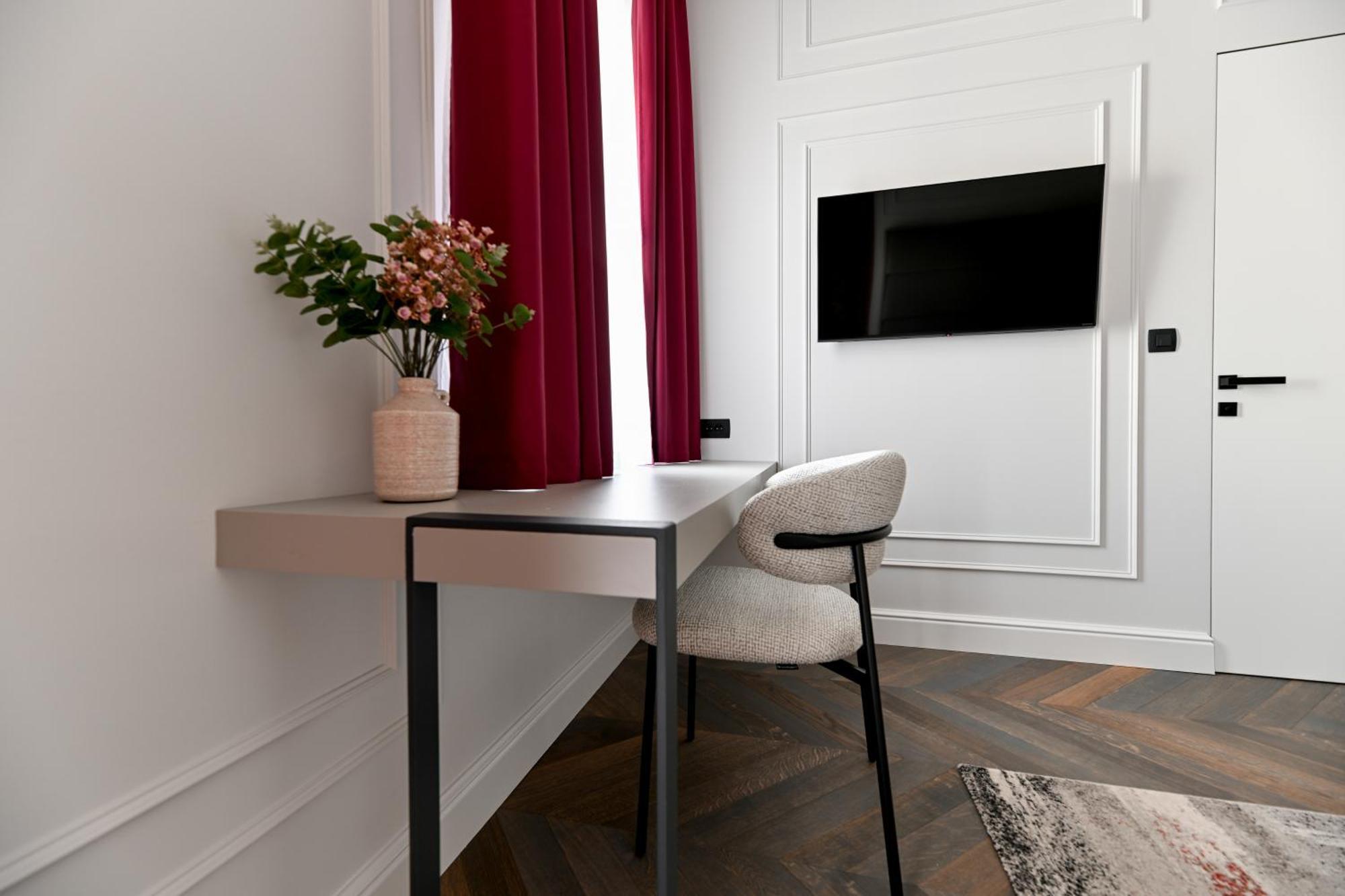 Three Pearls Deluxe Rooms & Studios Zadar Exterior foto