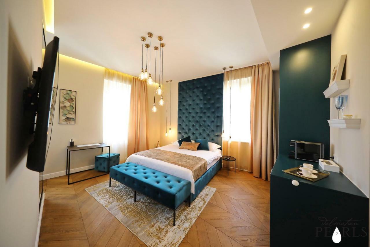 Three Pearls Deluxe Rooms & Studios Zadar Exterior foto