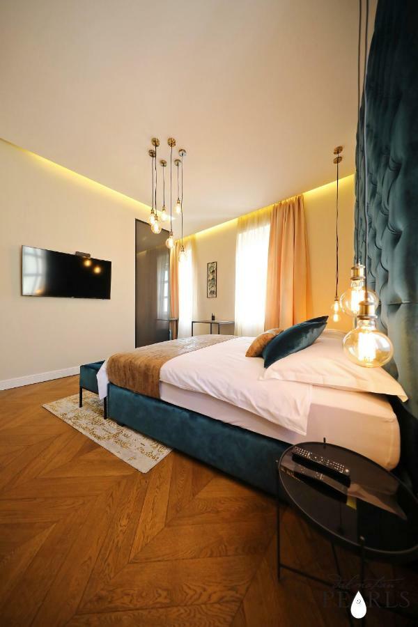Three Pearls Deluxe Rooms & Studios Zadar Exterior foto